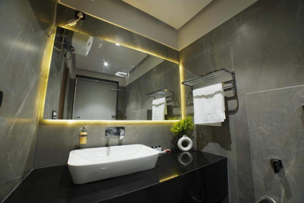 The Rohini Mansion A Unit Of The Monsoon & Pearl Palace Yamuna Nagar Экстерьер фото